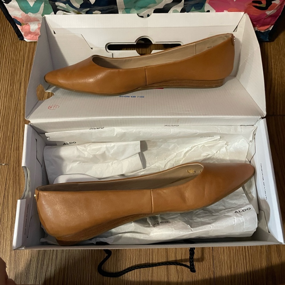 Aldo Women's Brown Leather Flats